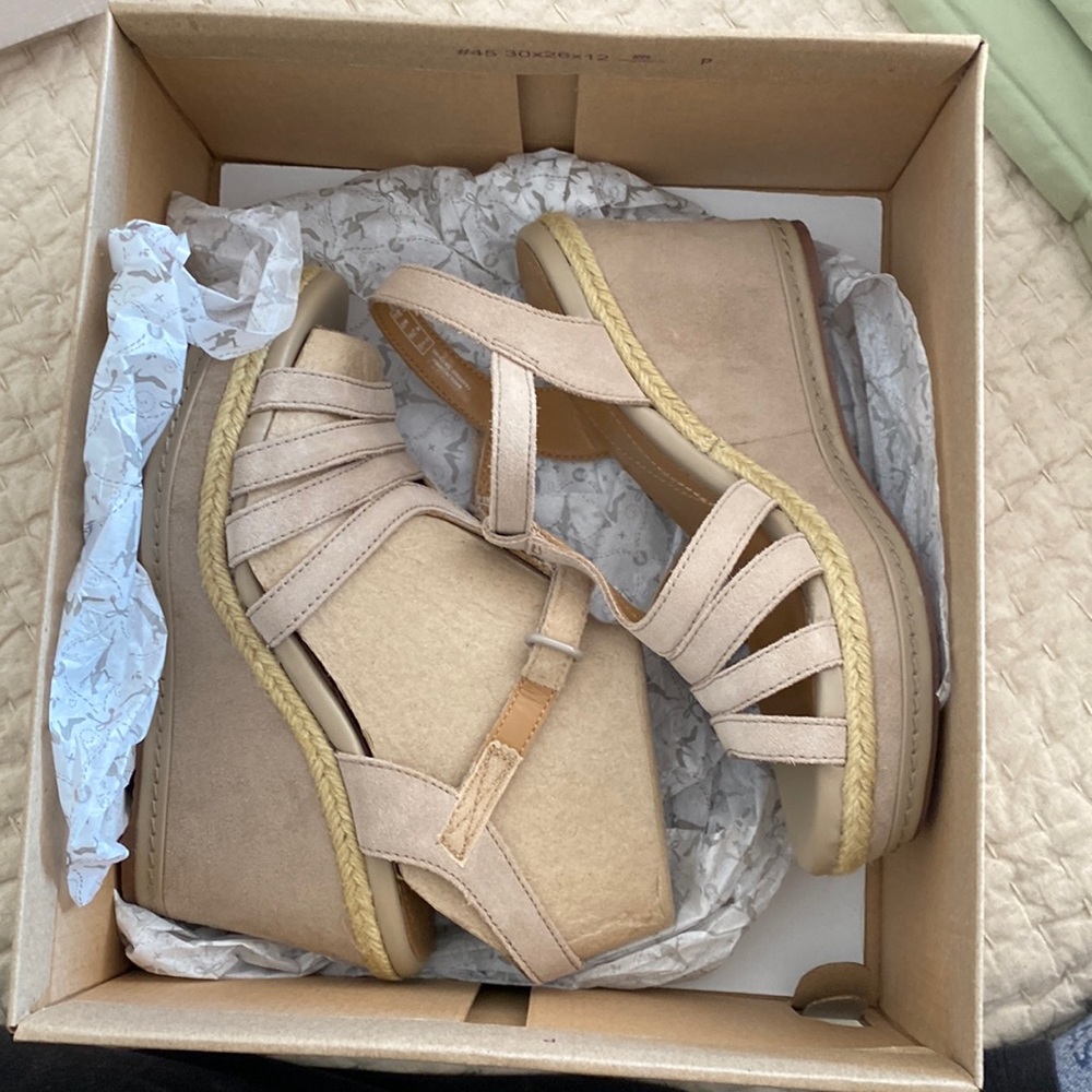 Clarks Zia Reign size 7.5